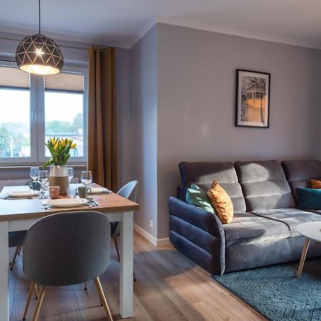 Apart Wolnosci Jelenia Góra Extérieur photo