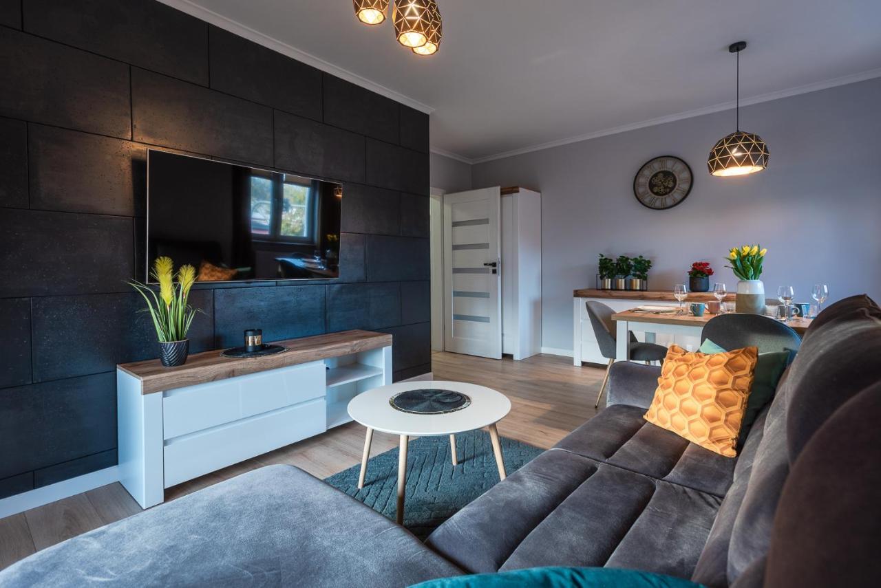 Apart Wolnosci Jelenia Góra Extérieur photo